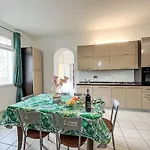 Tra Mare E Collina-2 By Interhome