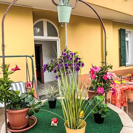 Tra Mare E Collina-2 By Interhome Apartament