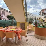 Tra Mare E Collina-2 By Interhome
